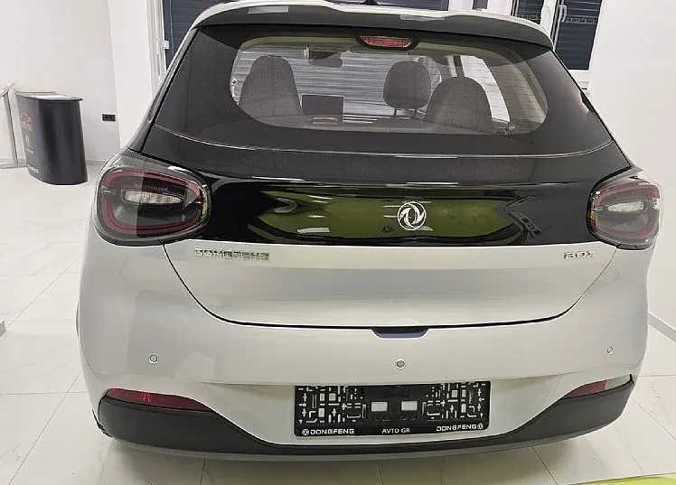 Zunanja slika - Dongfeng Box - 42.3 kWh 70 kW- SILVER-Navedena cena vključuje sub - 12