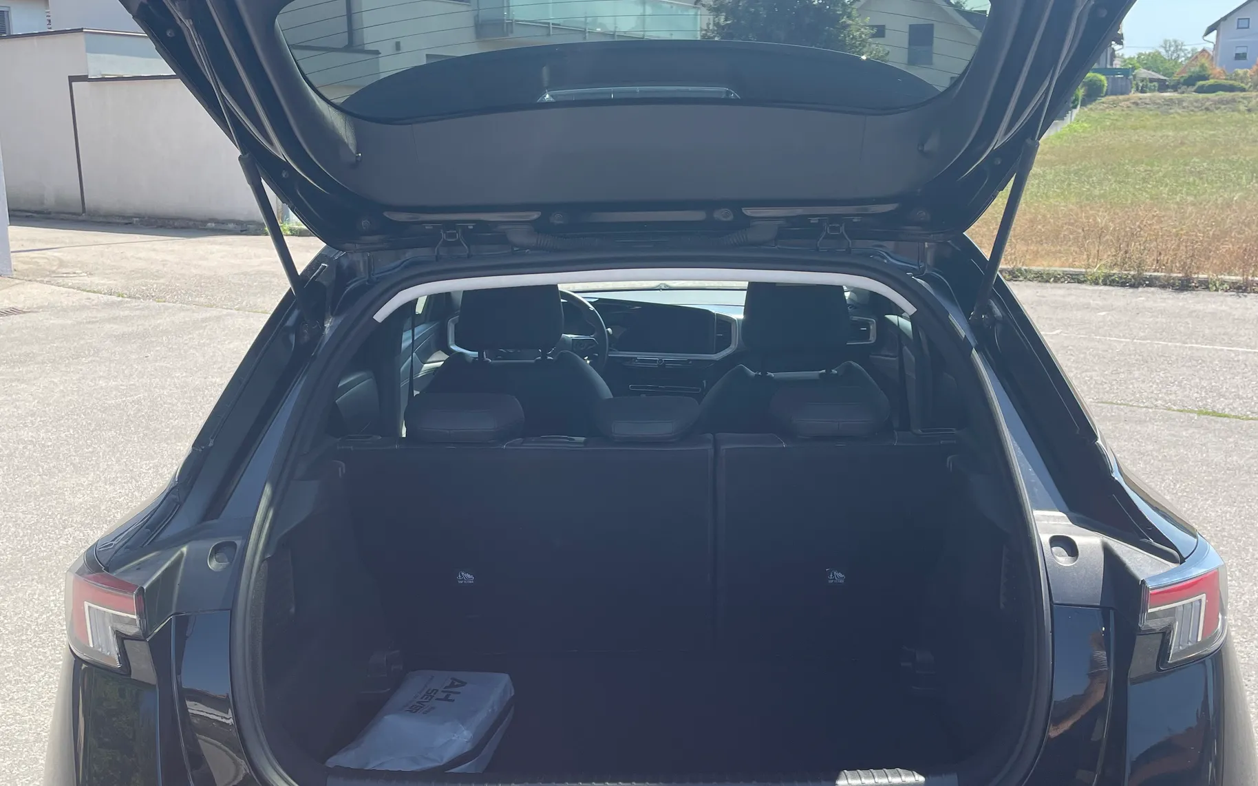 Zunanja slika - Opel Mokka - 1,2 Turbo Elegance - 4