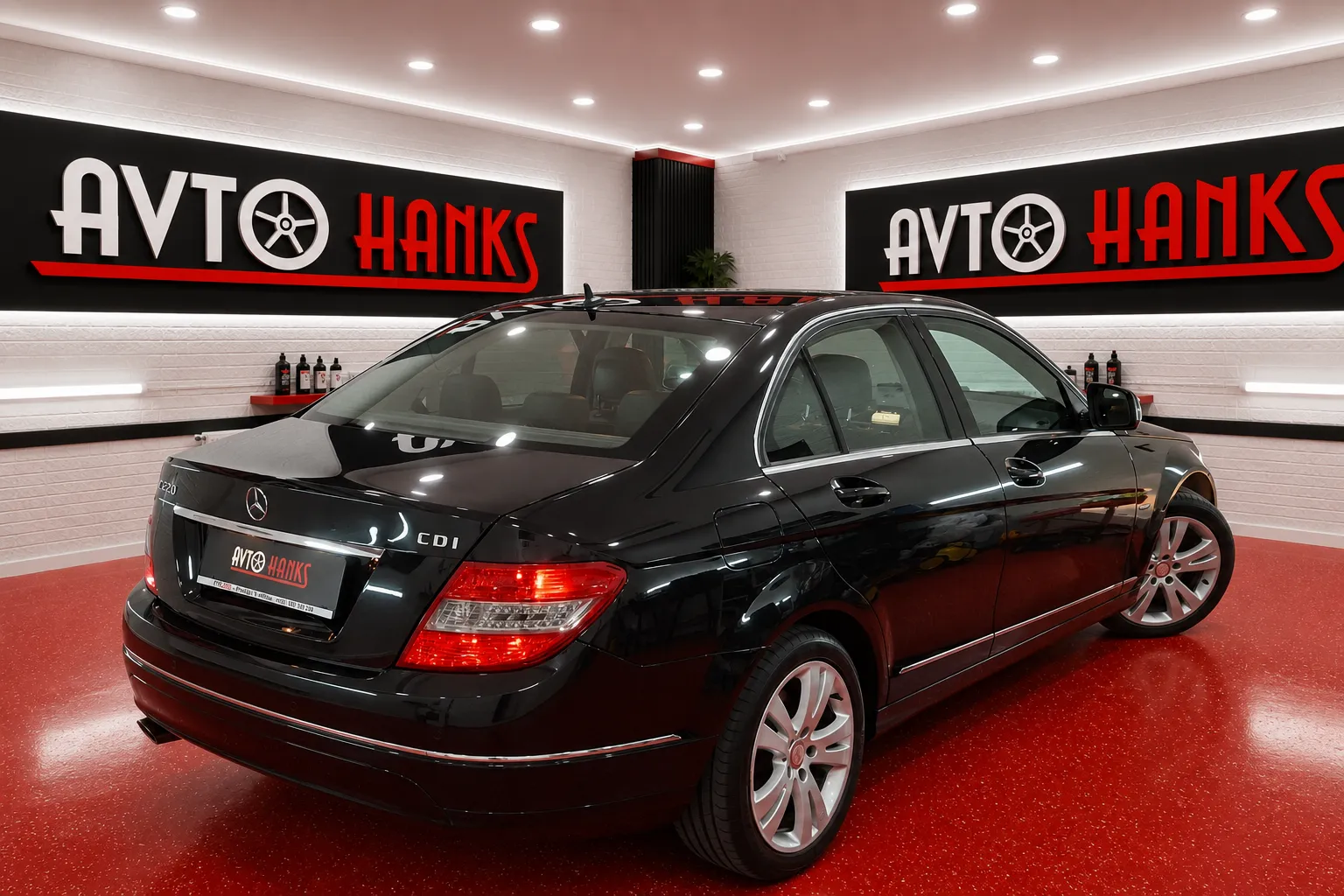 Notranja slika - Mercedes-Benz C-Razred - C 220 CDI Avantgarde.1.LASNIK.MAX OHRANJEN - 9