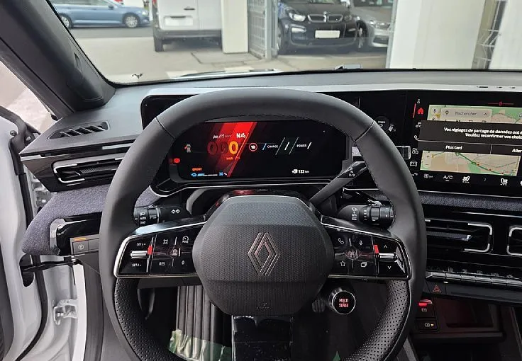 Zunanja slika - Renault 5 E-tech - Techno EV52 110kW + Platišča Chrono  18r - 9