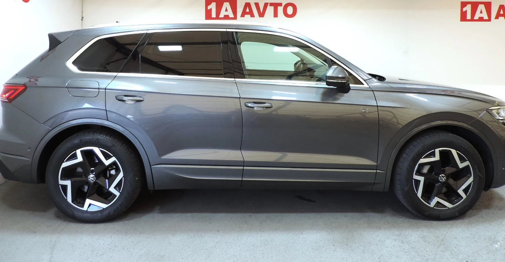 Zunanja slika - Volkswagen Touareg - 4motion V6 TDI BMT R-Line Final Edition Tiptronic - 4