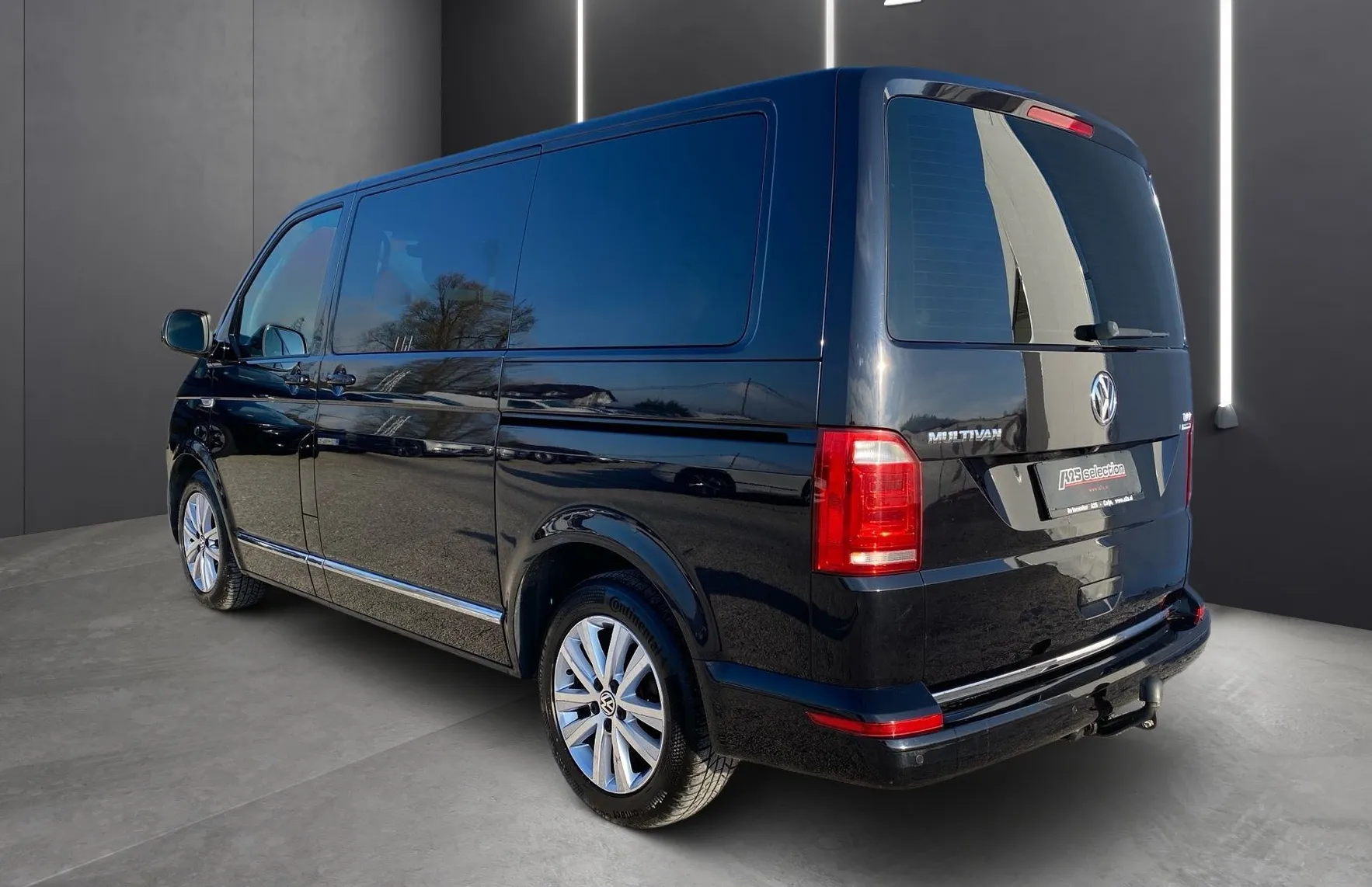 Zunanja slika - VW Multivan - 2.0 TDI DSG Highline-Webasto-LED-Memory-Kljuka... - 4