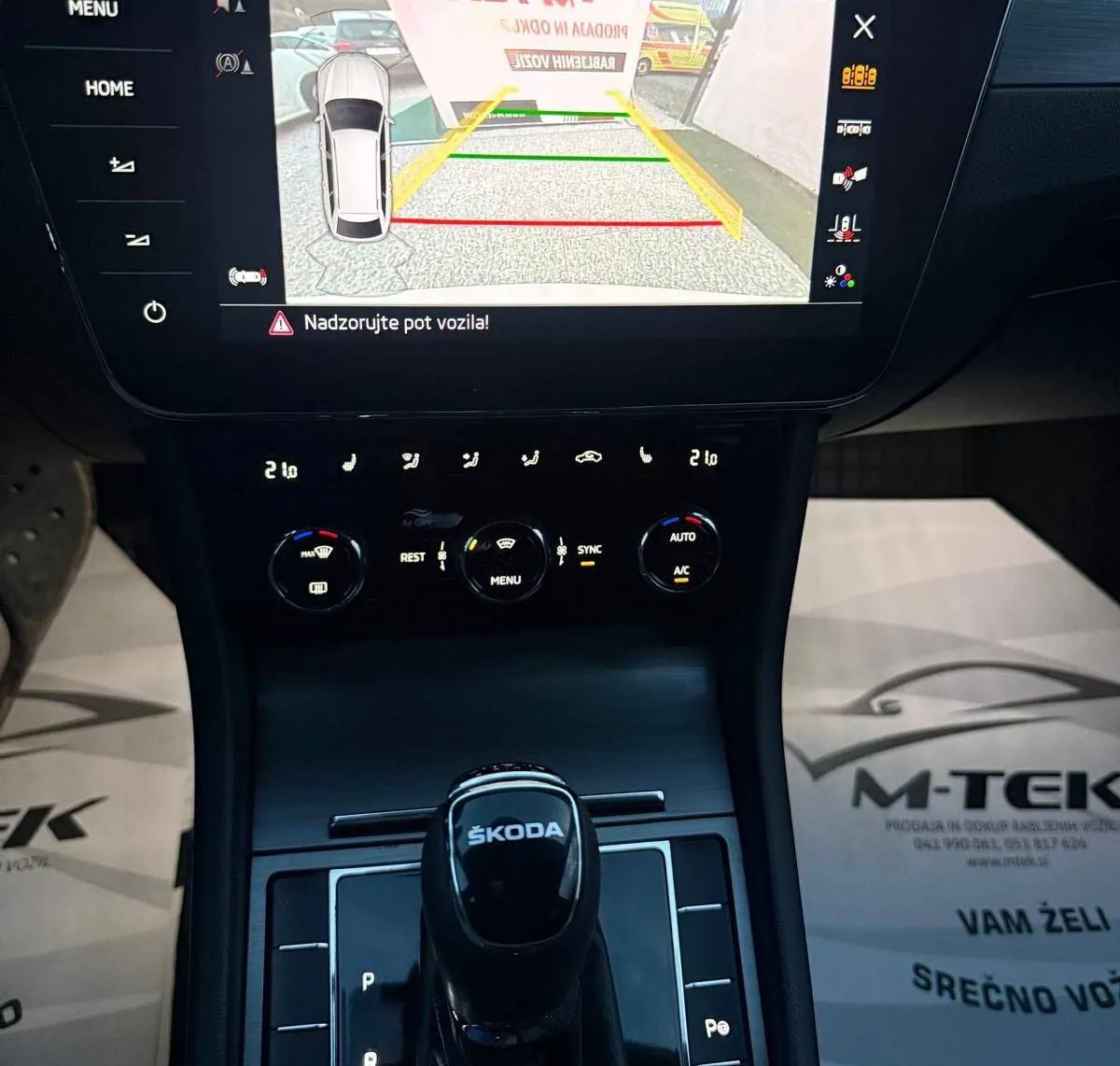 Notranja slika - Škoda Superb - 2.0 TDI SportlineVIRTUL-ACC-VELIK SERVIS-DSGSERVIS - 7