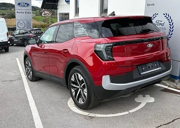 Zunanja slika - Ford Explorer - EV 210kW 268KM RWD - 4