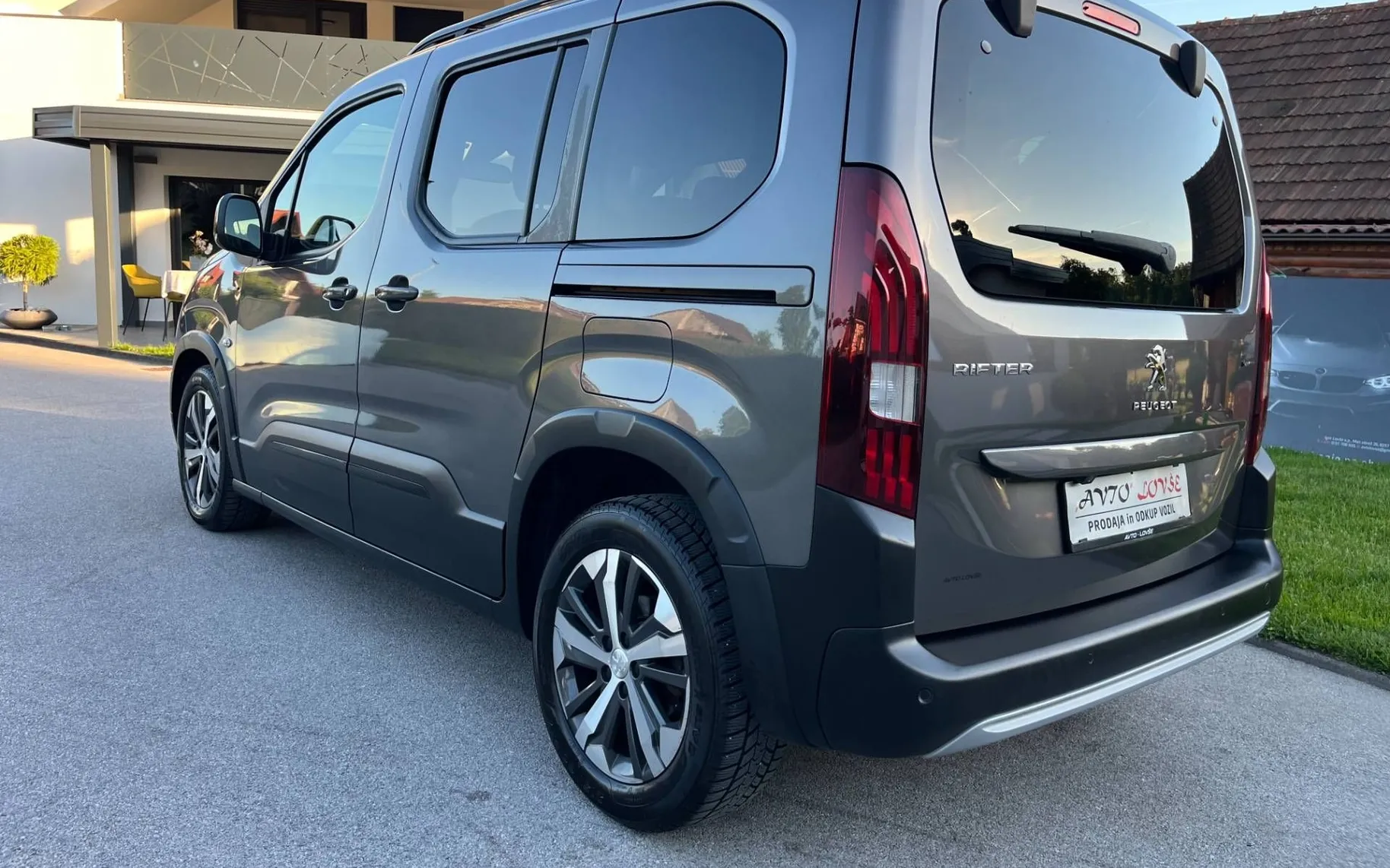 Zunanja slika - Peugeot Rifter - GT LINE 1.5 BLUEHDI 130 LED-KAM-ODLIČEN - 6