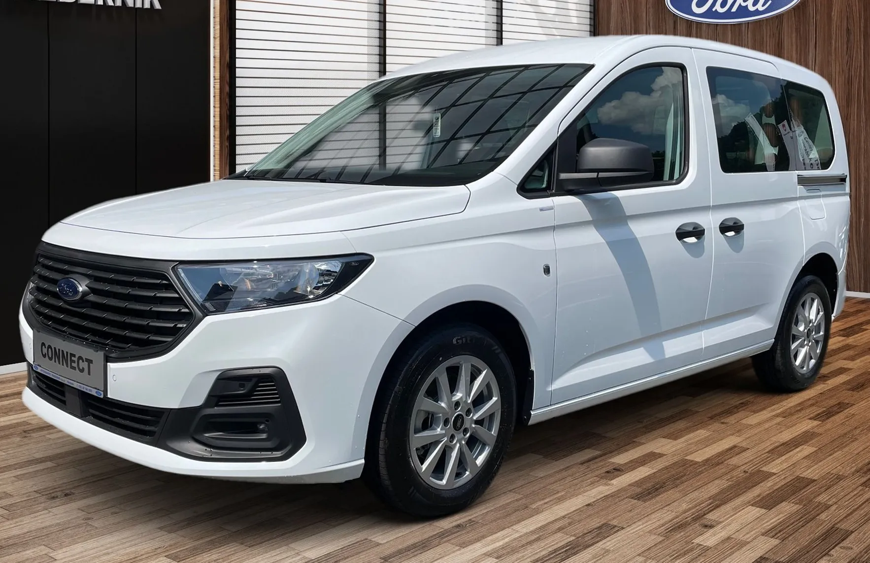 Zunanja slika - Ford Tourneo Connect - TREND 2.0 TDCi EcoBlue 102KM M6 FWD - 1