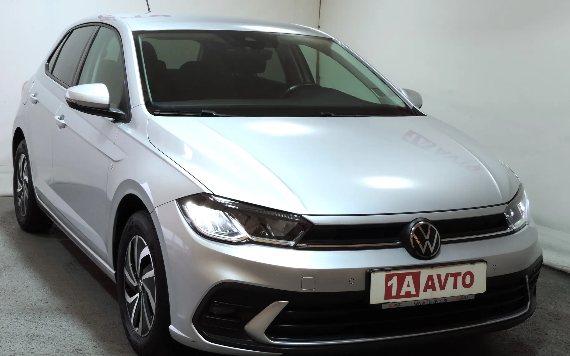 Zunanja slika - Volkswagen Polo - 1.0 TSI Life KAMERA-ACC-GRETJE SEDEŽEV - 40