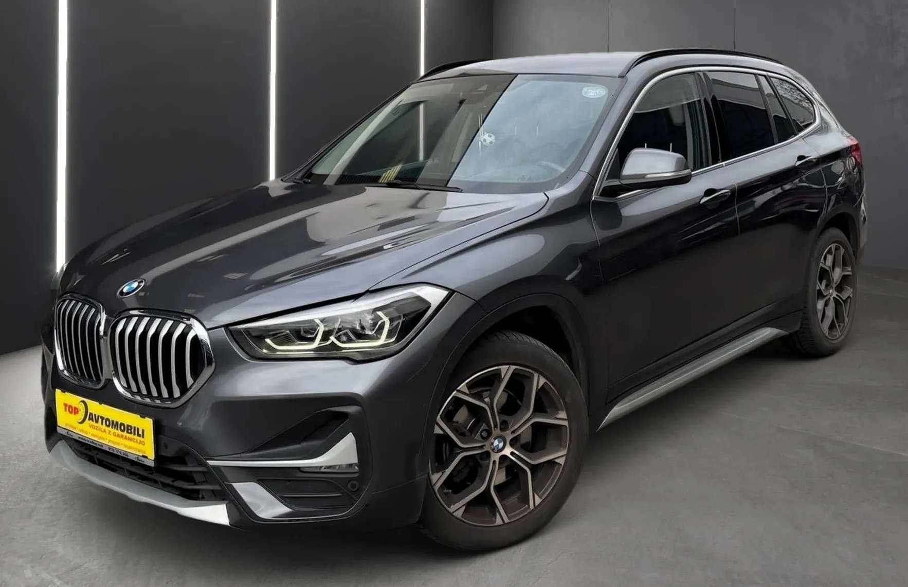 Zunanja slika - BMW X1 - serija : sDrive18i XLINE FULL LED PDC NAVI TEMPOMAT TOP - 1