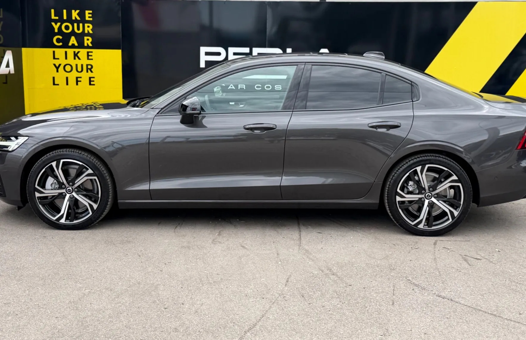 Zunanja slika - Volvo S60 - B5-R Ultimate Dark 4X4 TOP OPREMA KOT NOV JAMSTVO - 8