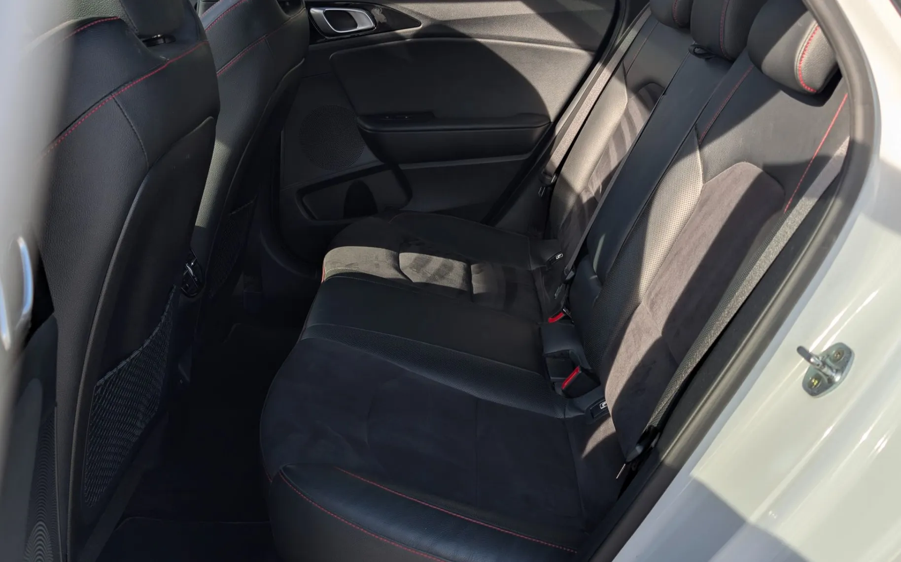 Zunanja slika - KIA ProCeed - 1.6 T-GDi 150kW GT ISG DCT KIA CONNECT - 13