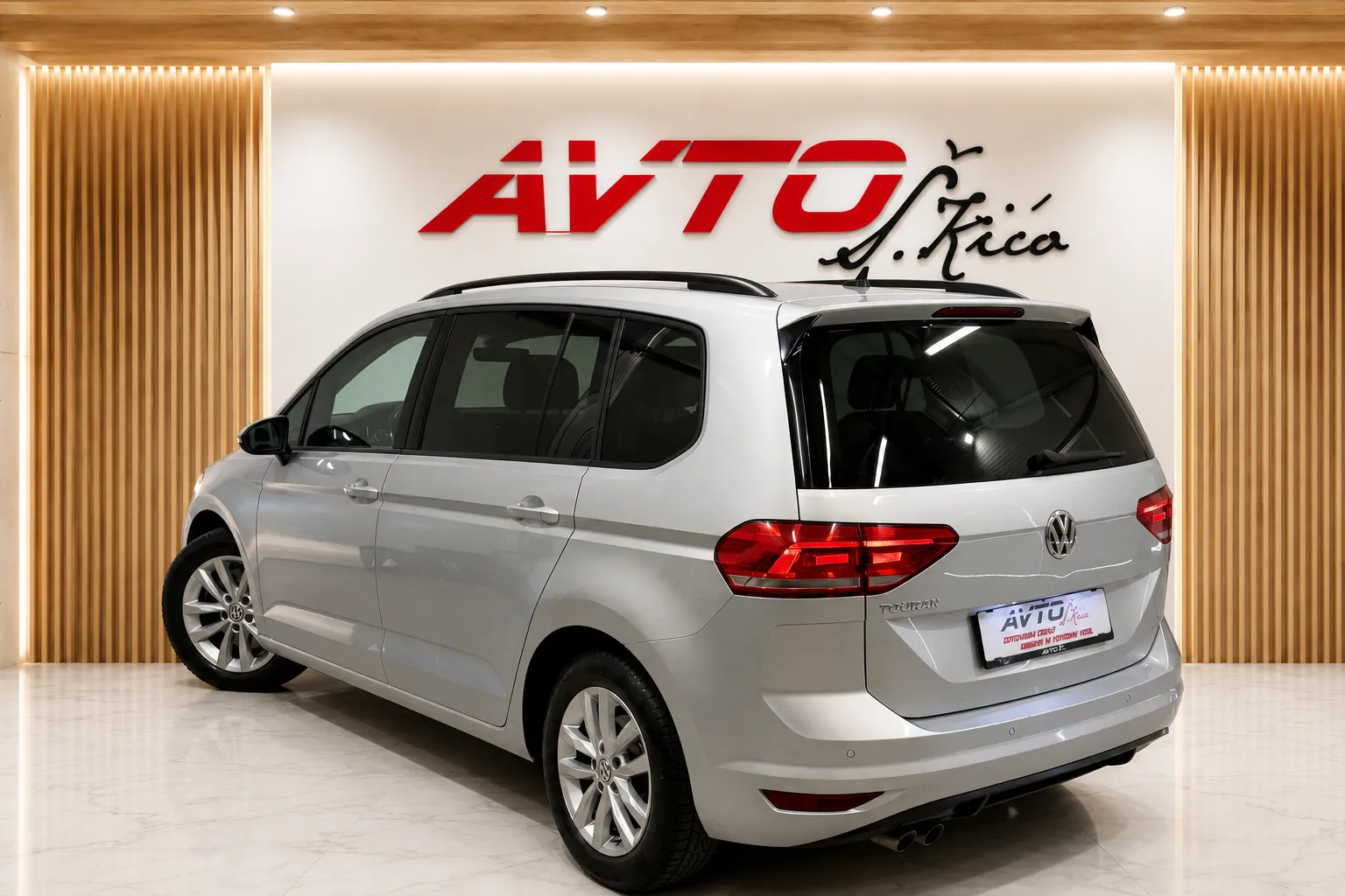 Zunanja slika - VW Touran - 2.0 TDI-DSG-FULL LED-ACC-H-LINE-MASAŽA-NAVI-PDC... - 4