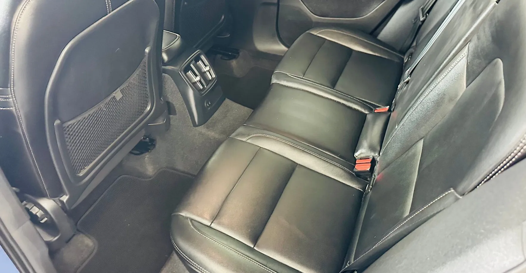 Zunanja slika - Volvo XC40 - T5 Recharge Twin Engine R-Design Avt.KAMERA.LED - 7