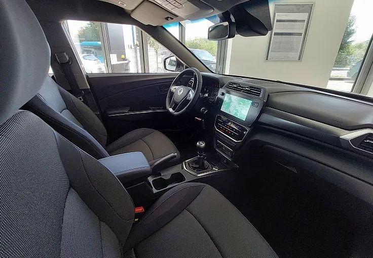 Zunanja slika - SsangYong Tivoli - ŽE OD  19.999  1.5 T-GDI Fresh 2WD M T - 11