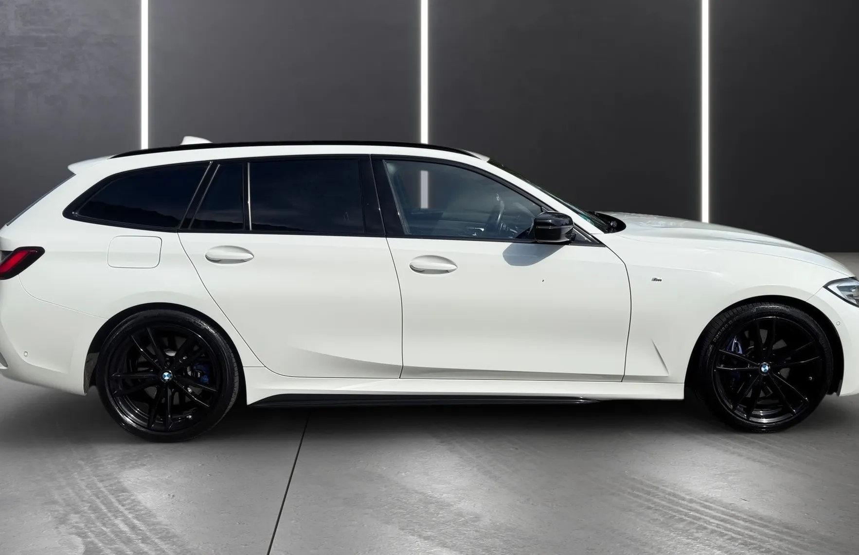 Zunanja slika - BMW Serija 3 - Touring: 330d Touring Avt. M PAKET PANO RADAR NAVI PDC K - 8