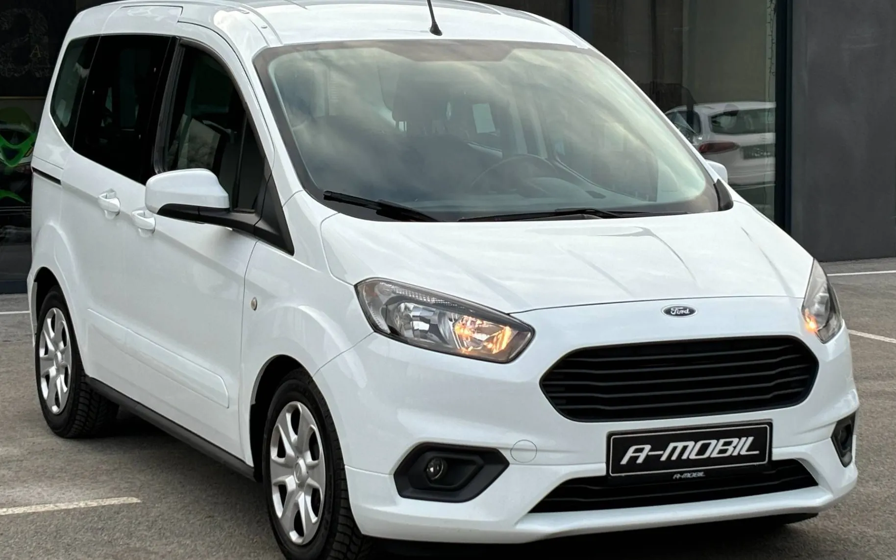Zunanja slika - Ford Tourneo - Courier 1.5 Tdci SLOVENSKO VOZILO - 1 LASTNIK... - 2