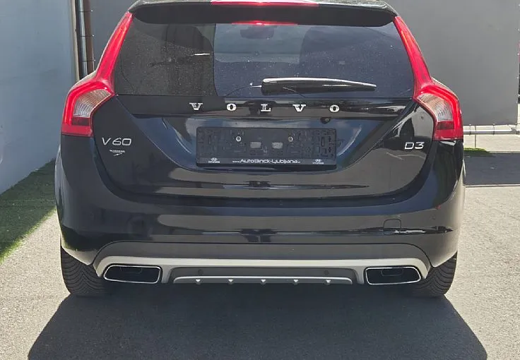 Zunanja slika - Volvo V60 - D3 Momentum - 5