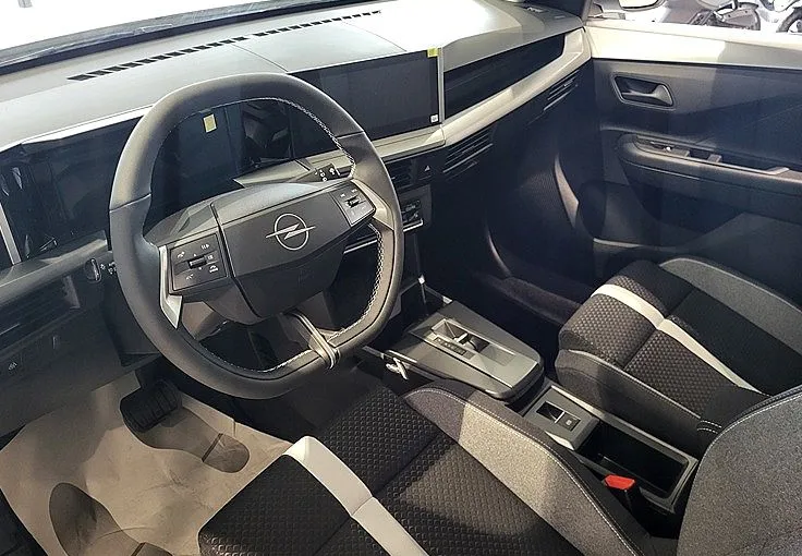 Zunanja slika - Opel Frontera - 1.2 MHEV TURBO 100KW EDITION DCT - VELENJE - 6