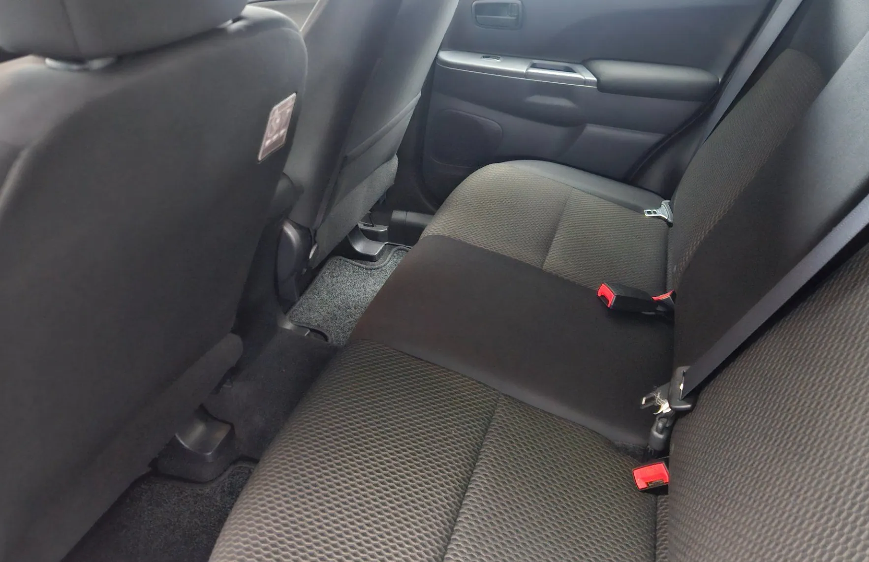 Zunanja slika - Mitsubishi ASX - 1.6 DI-D Inform Low CO2 Look - 6