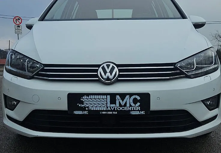 Zunanja slika - Volkswagen Golf - Sportsvan 1.2 TSI 110ks COMFOTLINE °2x PDC° °RADAR TEMPOMAT - 2