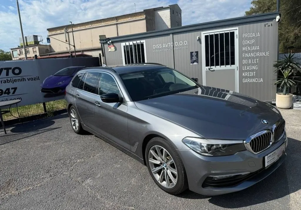 Zunanja slika - BMW serija 5 Touring: - 520d Touring SERVISIRAN POLOG 1500... - 2