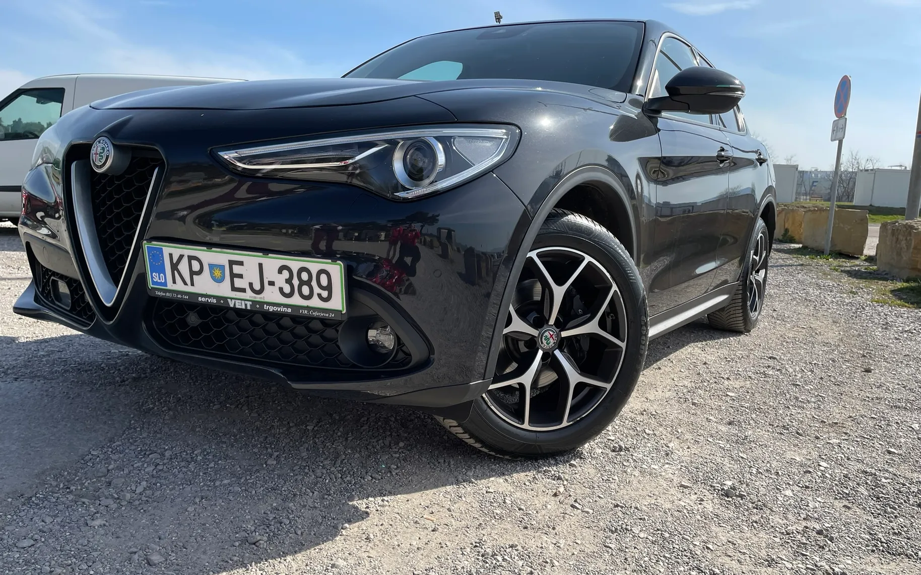 Zunanja slika - Alfa Romeo Stelvio - Q4 2,2 Diesel 210 Business Avt. - 1