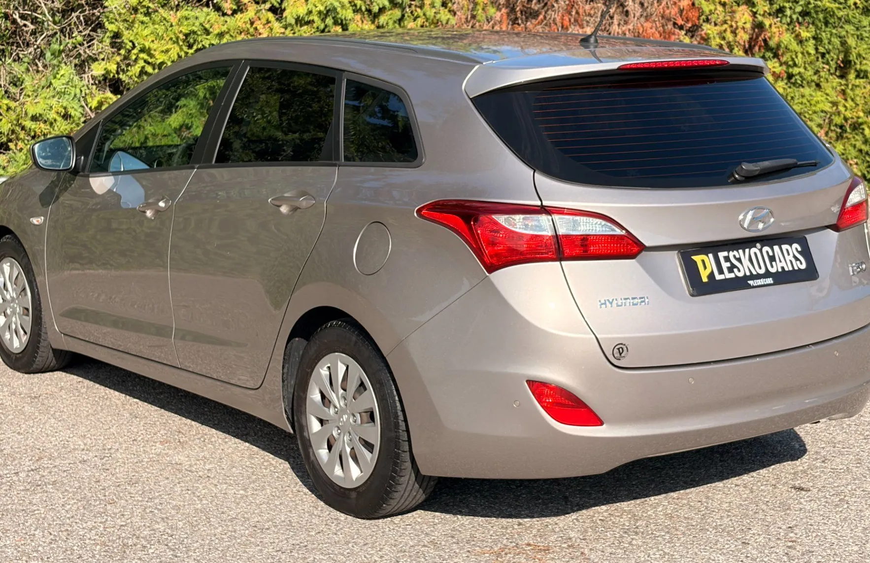 Zunanja slika - Hyundai i30 Wagon - 1.4 CVVT Style - BREZ POLOGA - 7