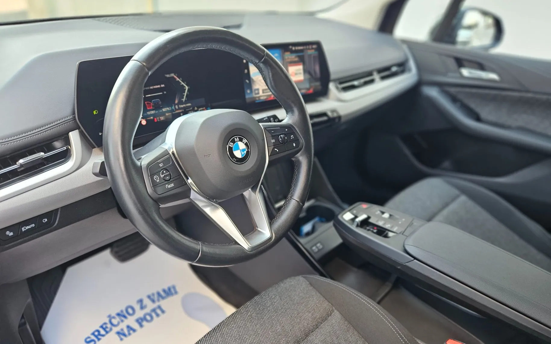 Zunanja slika - BMW Serija 2 - 220i Active Tourer Avt.,KAMERA,KLJUKA,.. - 11