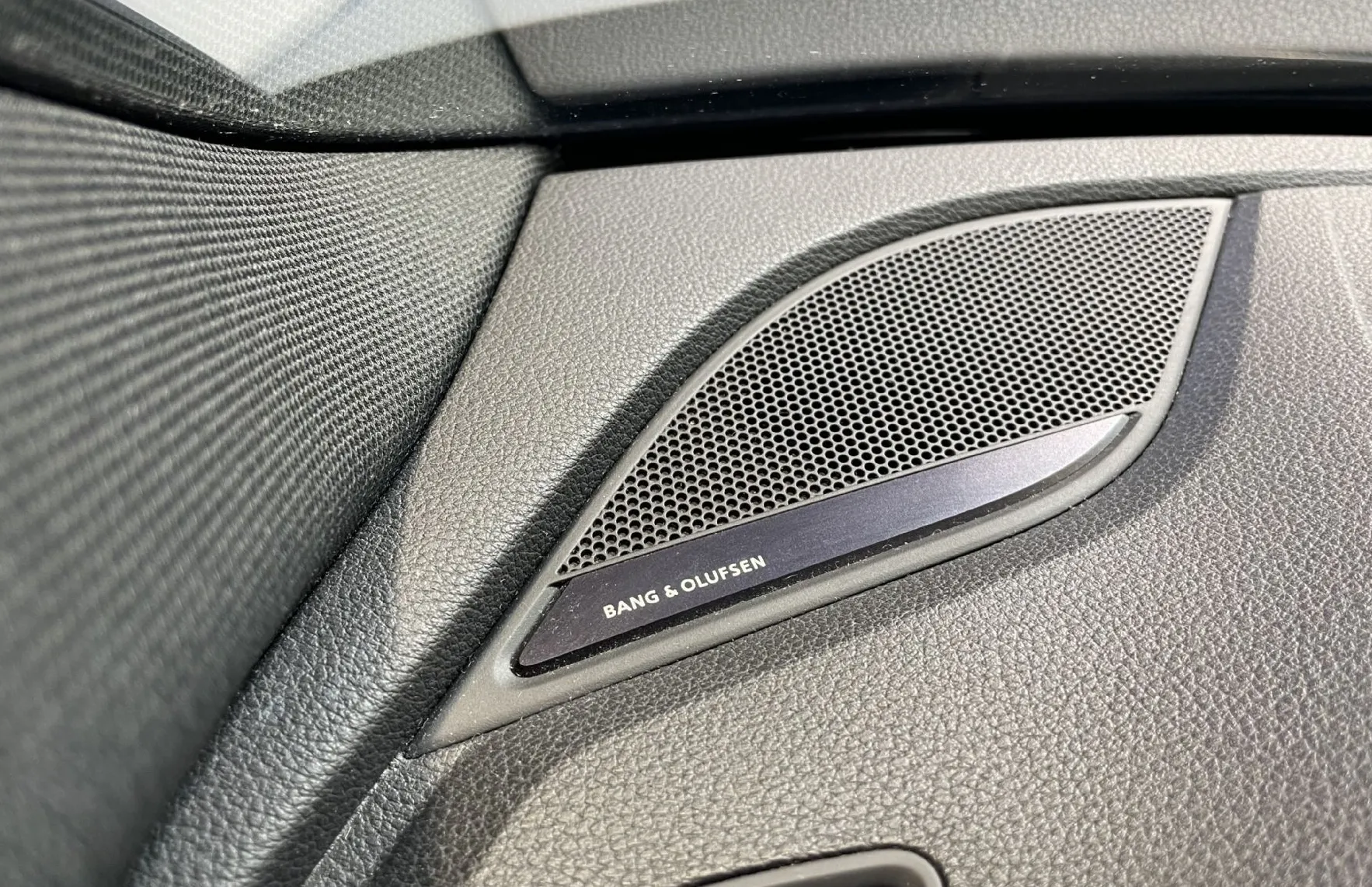 Zunanja slika - Audi A4 - Avant 45TDI-3XSLINE-QUATTRO-MATRIX-360KAM-RADAR-KEYLESS - 19