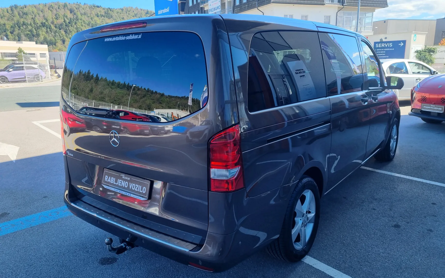Zunanja slika - Mercedes-Benz Vito - Tourer 114 CDI - 8 SEDEŽEV + KLJUKA + SLOVENSKI - 10