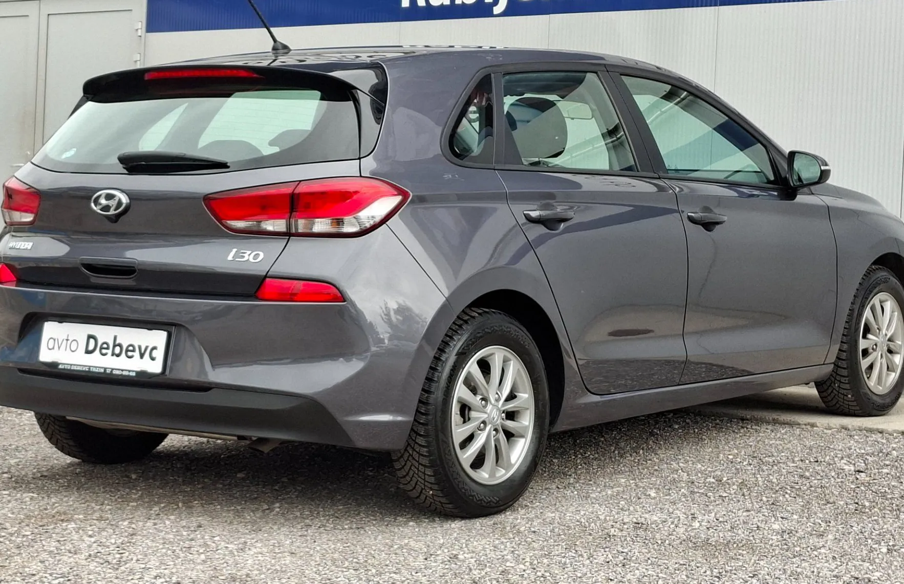 Zunanja slika - Hyundai i30 - 1.4 MPI 100 Style - 4