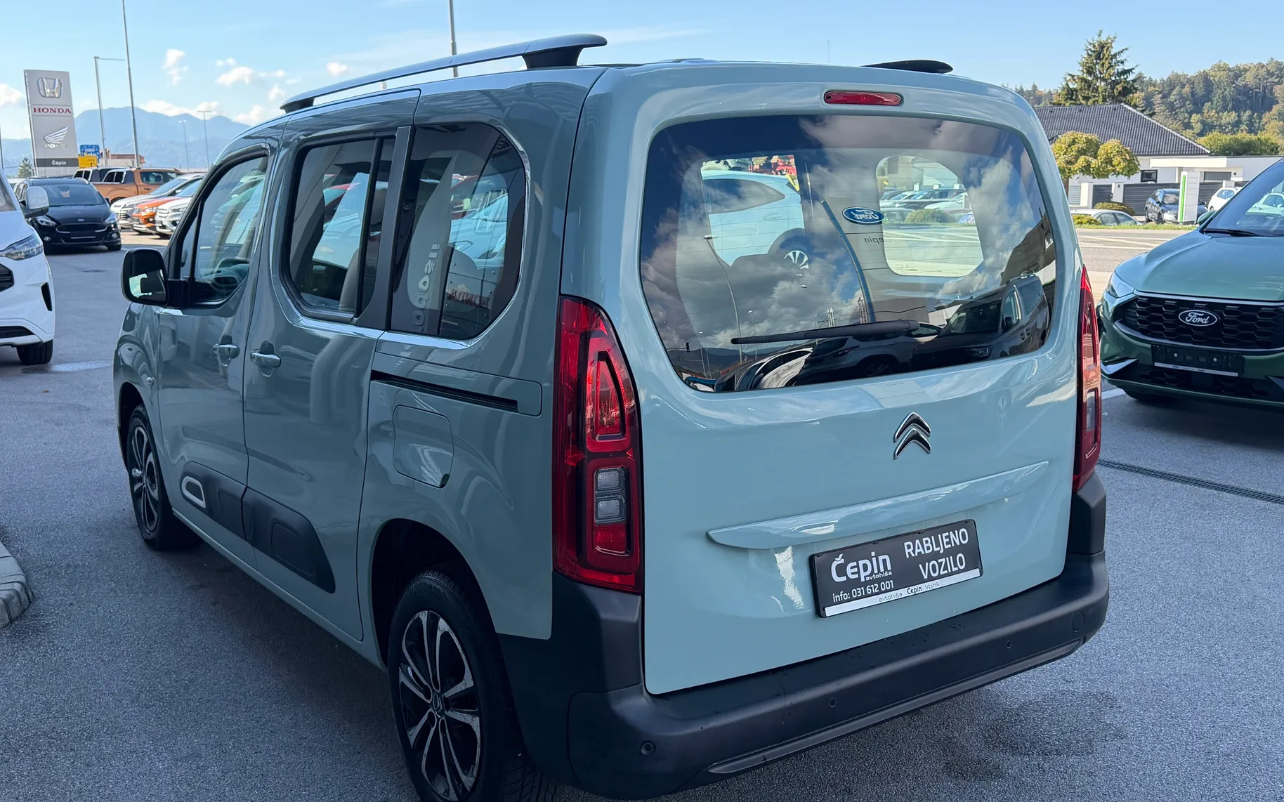 Zunanja slika - Citroën Berlingo - 1.5 BLUE HDI 100 FEEL M I SLO I 1.LASTNIKI NAVI I - 6