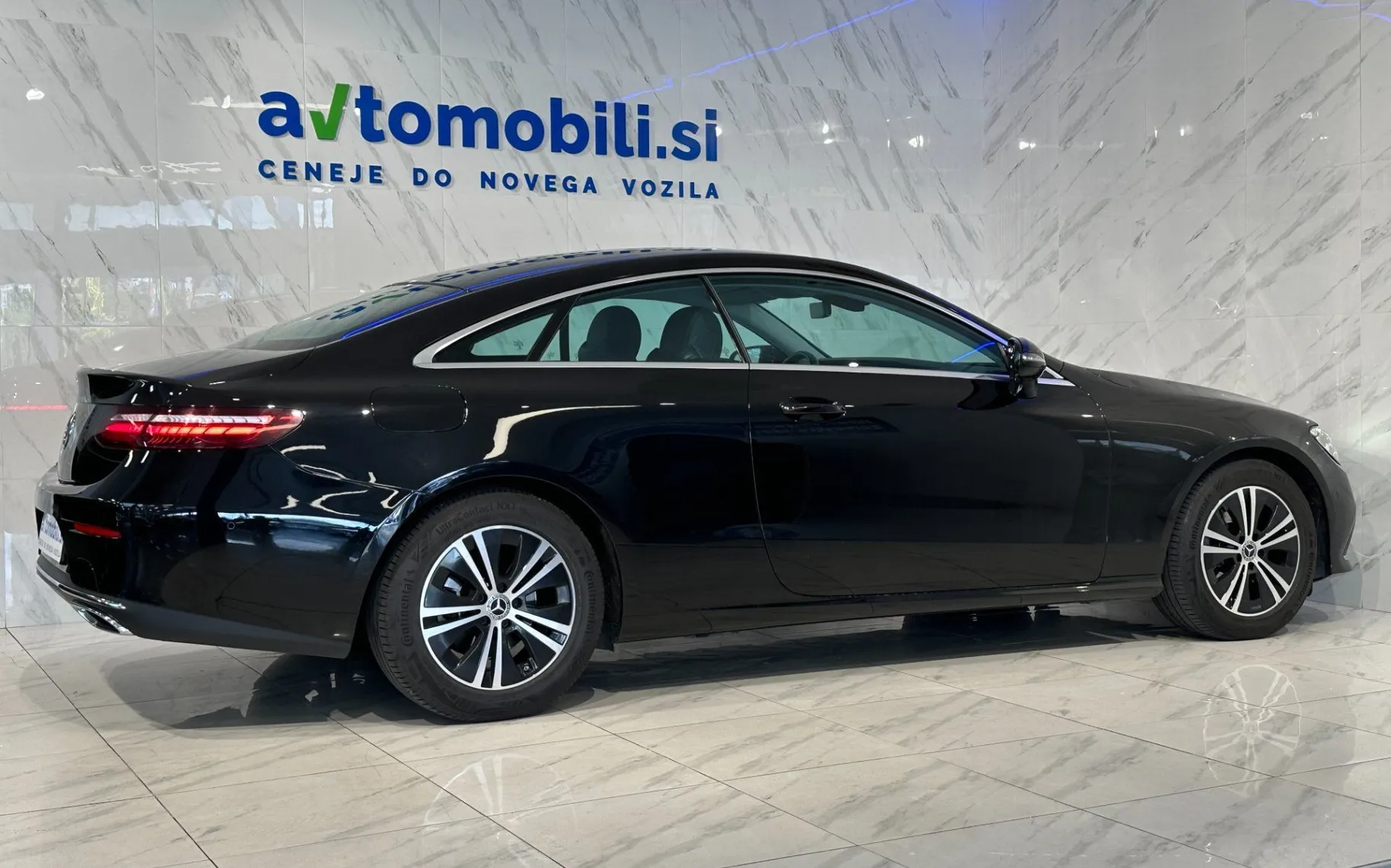 Zunanja slika - Mercedes-Benz E-Razred - 200 Coupe Kamera - AmbientL - PDC - Gretje - R17 . - 5