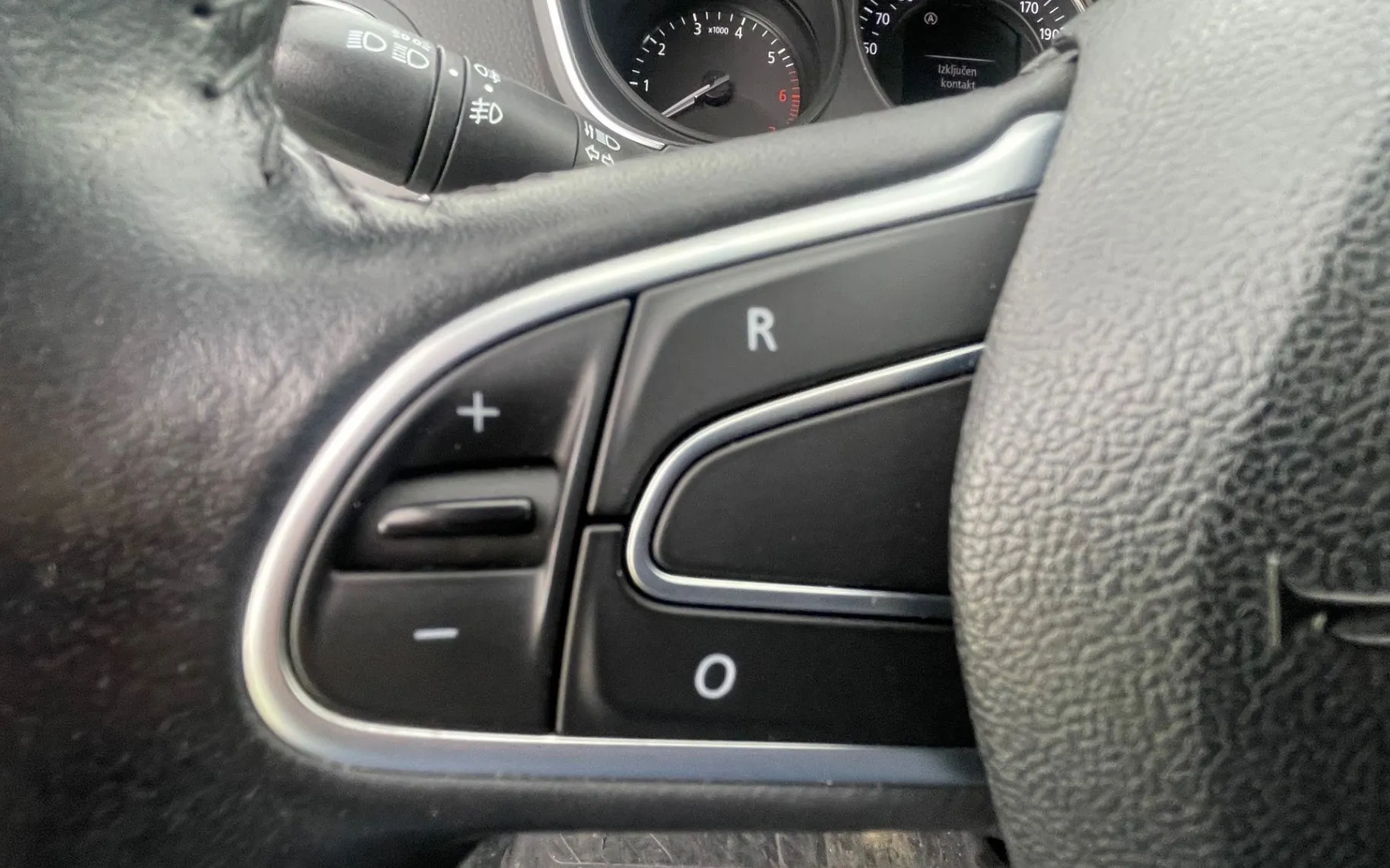 Zunanja slika - Renault Mégane - Megane 1.3 16 V PDC ZADAJ. - 17