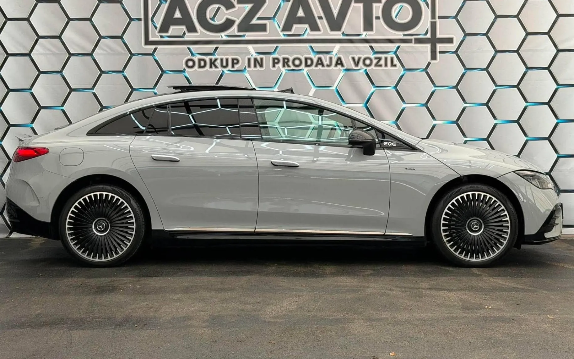 Zunanja slika - Mercedes-Benz EQE - AMG 43 4MATIC•DIGITAL•PANO•ZRAČNO•KAMERA•VIRTUAL• - 5