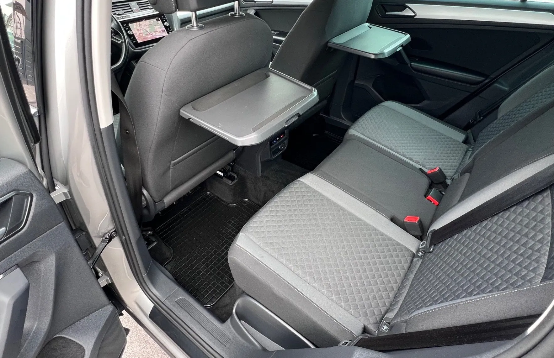 Zunanja slika - VW Tiguan - 1.4 TSI+1.LAST+SLO+LED+ACC+R.KAMERA - 18