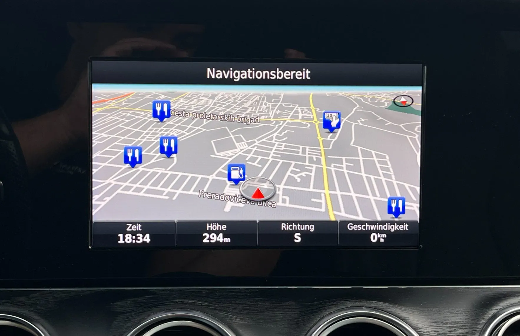 Zunanja slika - Mercedes-Benz E-Razred - E 200 d Avantgarde Avt. LED.VZR. KAM.2XPDC.NAVI - 17