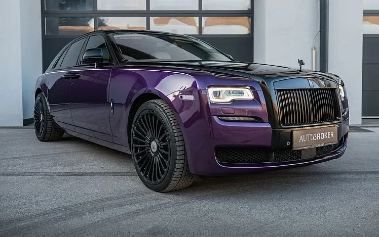 Zunanja slika - Rolls-Royce Ghost - VIJOLICE VIJOLICE VABLJENI NA OGLED - 3