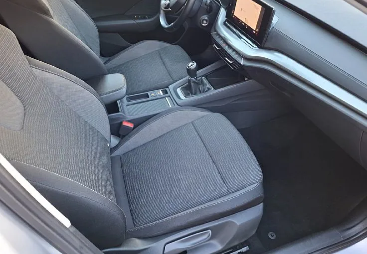 Zunanja slika - Škoda Octavia - Combi 2.0 TDI FULLED.VIRTUAL.NAVIPRO.2xPDC..... - 9