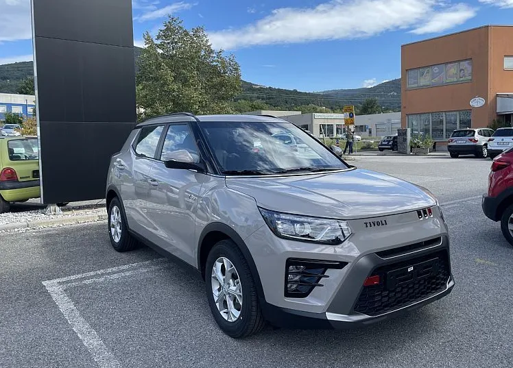 Zunanja slika - SsangYong Tivoli - FRESH 1.5 T-GDI - 2