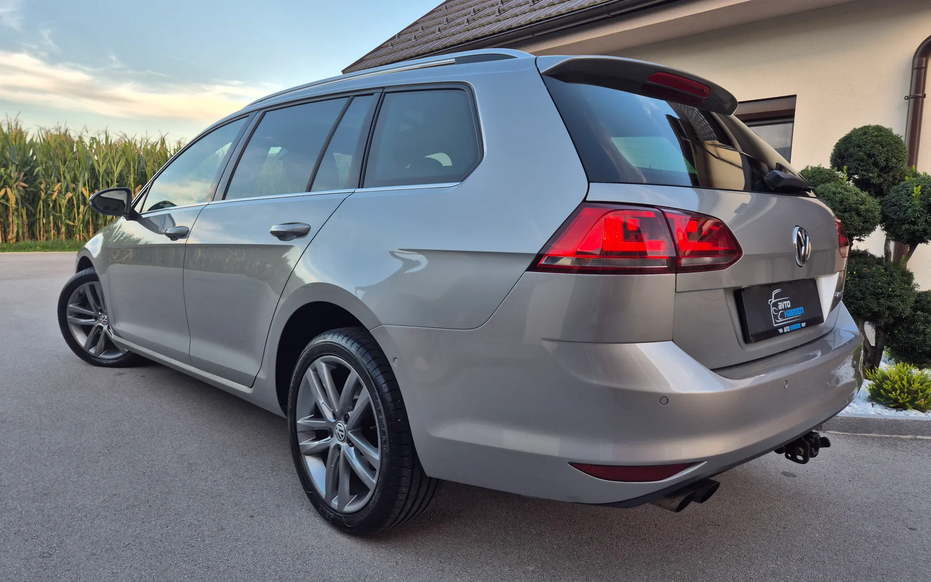 Zunanja slika - Volkswagen Golf - 4motion 2.0 TDI BMT Highline - 4