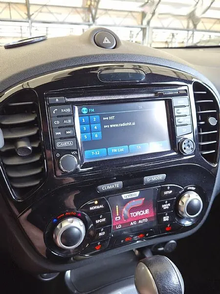 Zunanja slika - Nissan Juke - 4X4 1.6 DIG-T 360° Premium X-Tronic 1.LASTNIK SLO - 17
