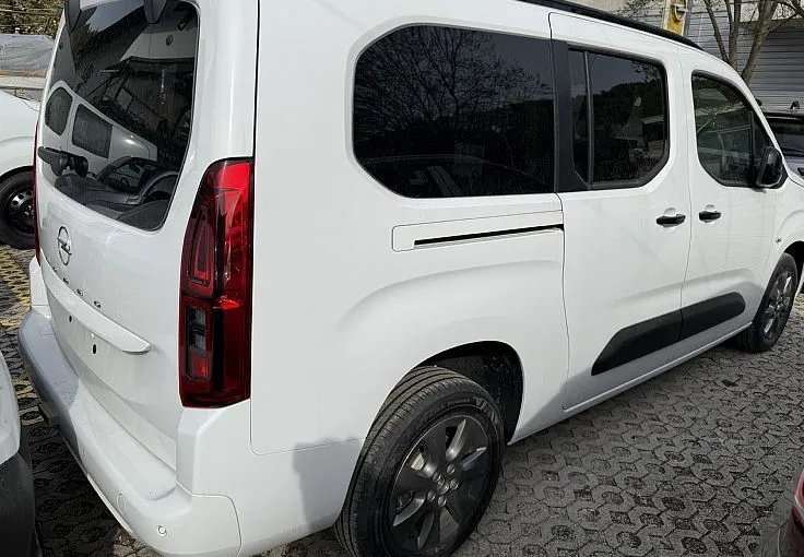 Zunanja slika - Opel Combo - Life N1 Edition L2 1.5 dizel - 4