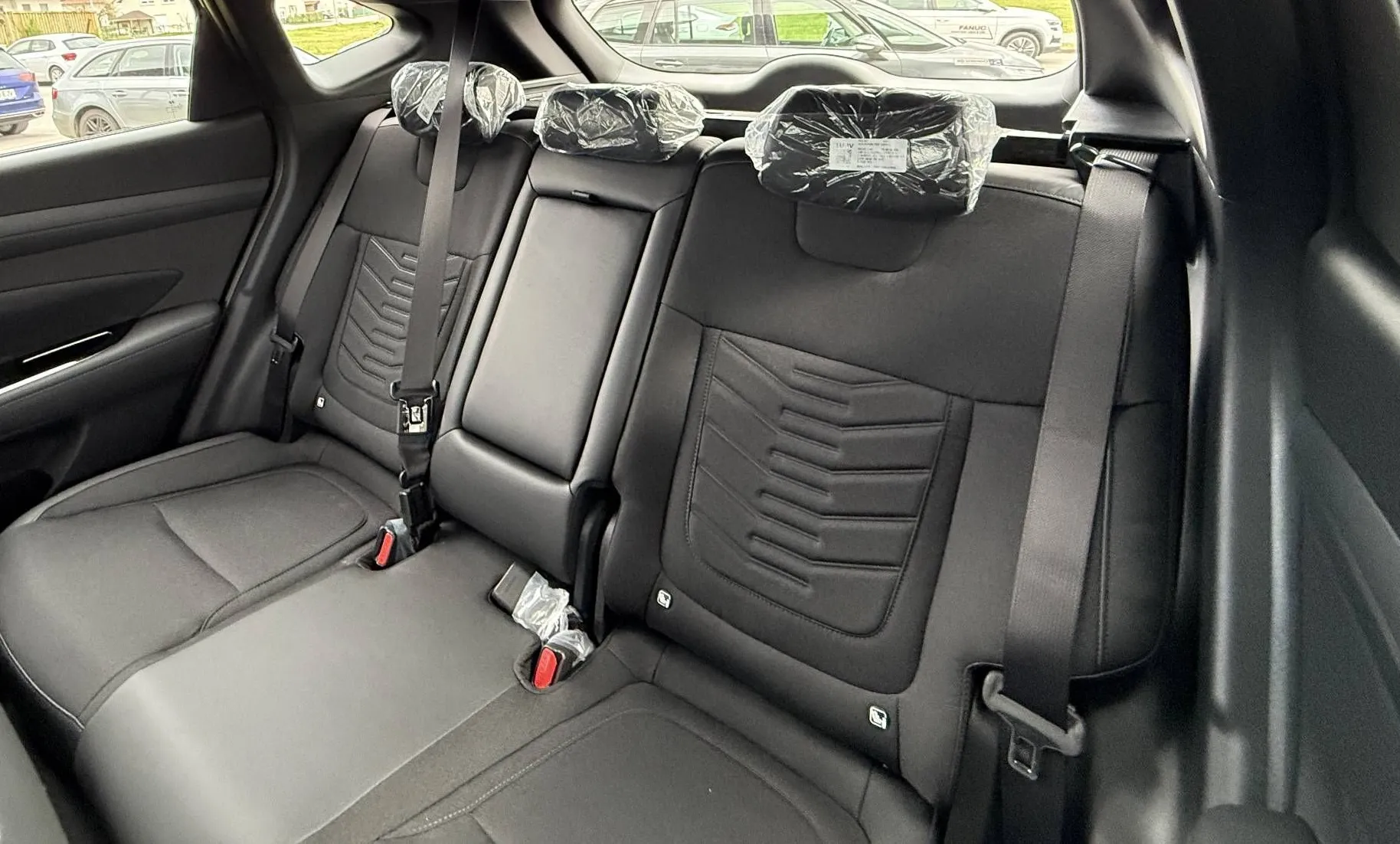 Zunanja slika - Hyundai Tucson - 1.6 T-GDI FL STYLE   BLACK LINE PLUS. WINTER II. - 10