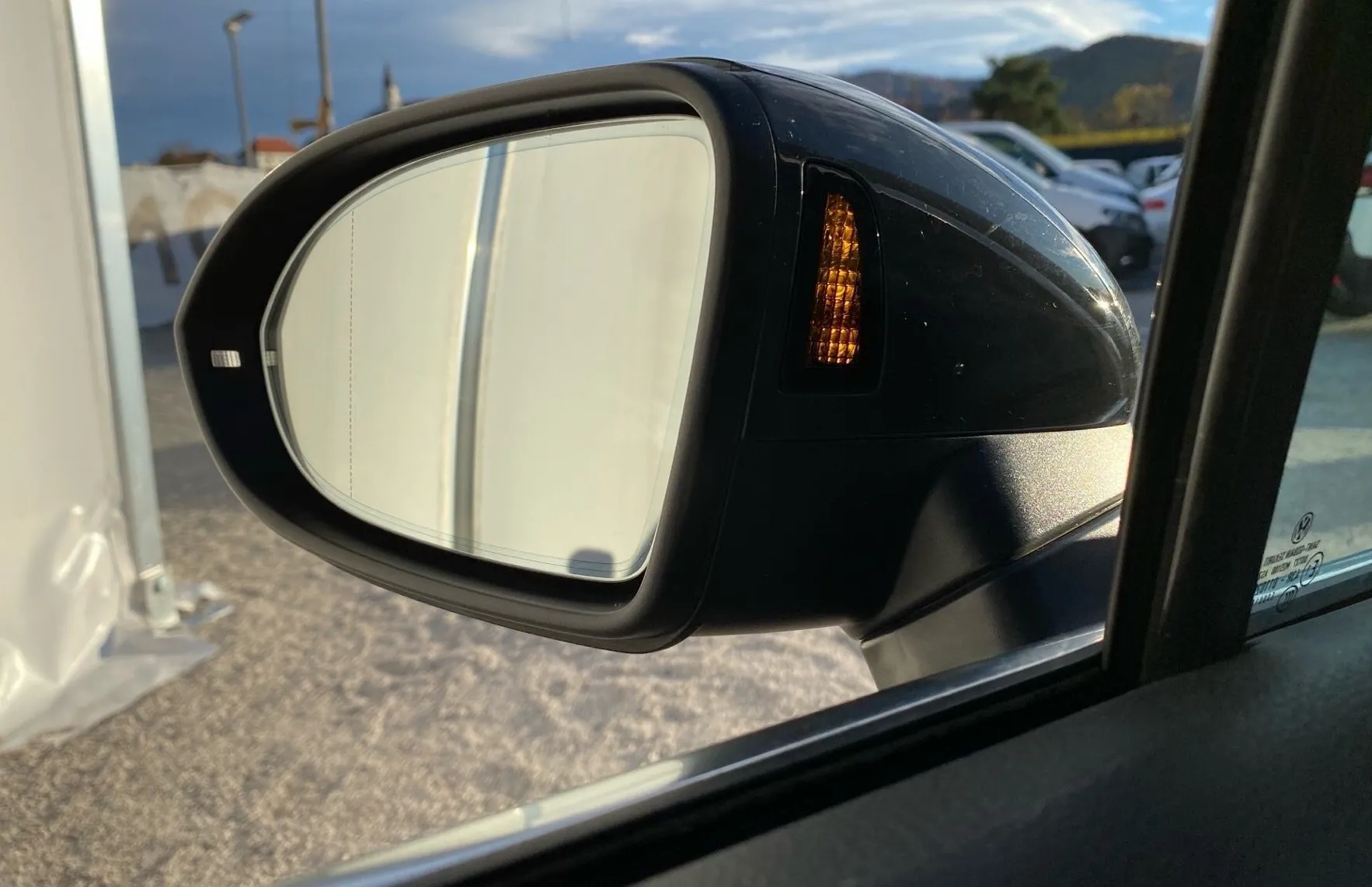 Zunanja slika - VW Passat - 2.0 TDI BMT SCR Business avt.-Panorama-LED-Kamera. - 16