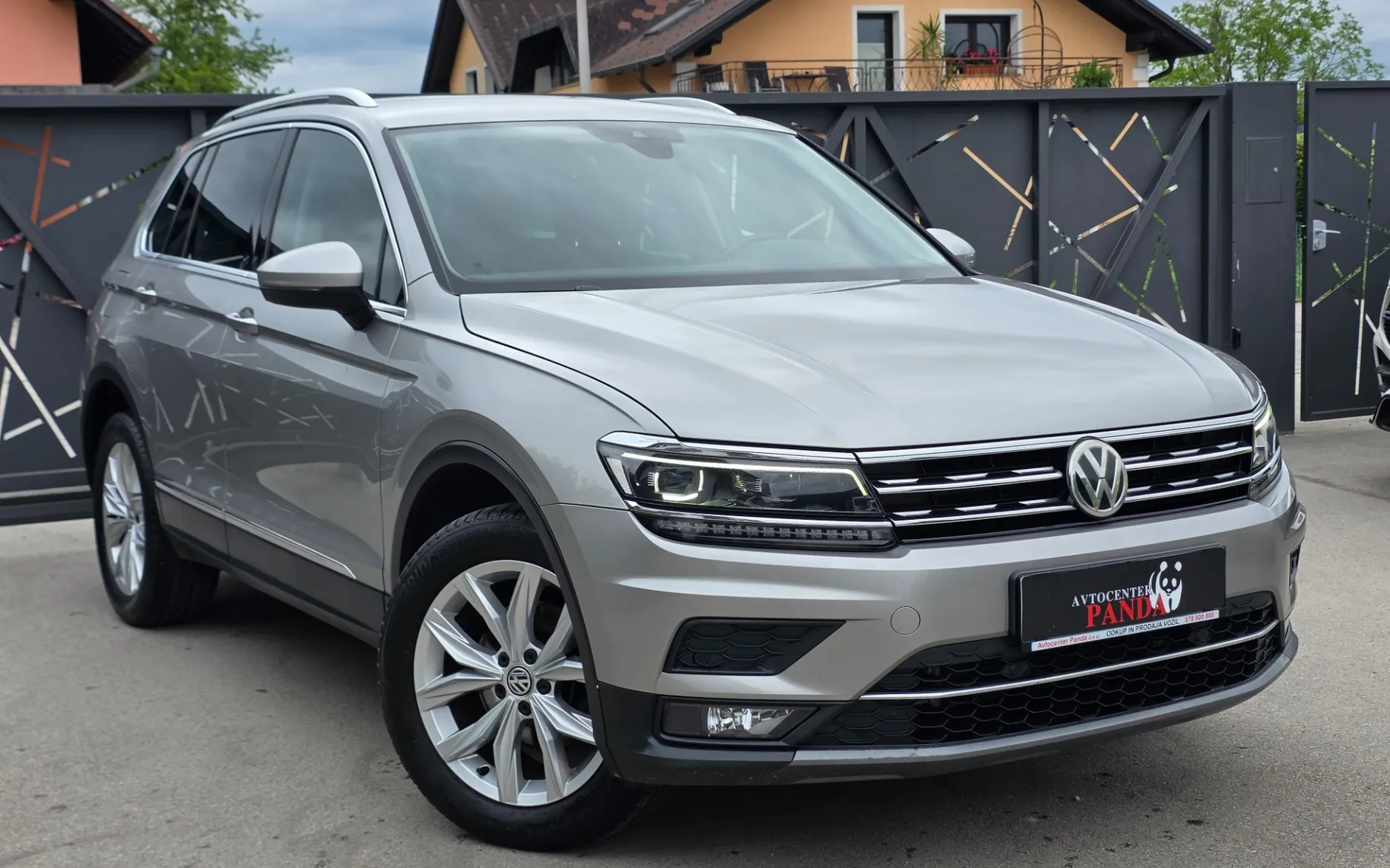 Zunanja slika - Volkswagen Tiguan - 2,0 TDI BMT Highline DSG - 6