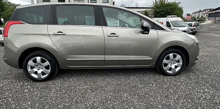 Zunanja slika - Peugeot 5008 - Premium 1.6 HDi FAP+1 Lasnik+Slo.poreklo - 4