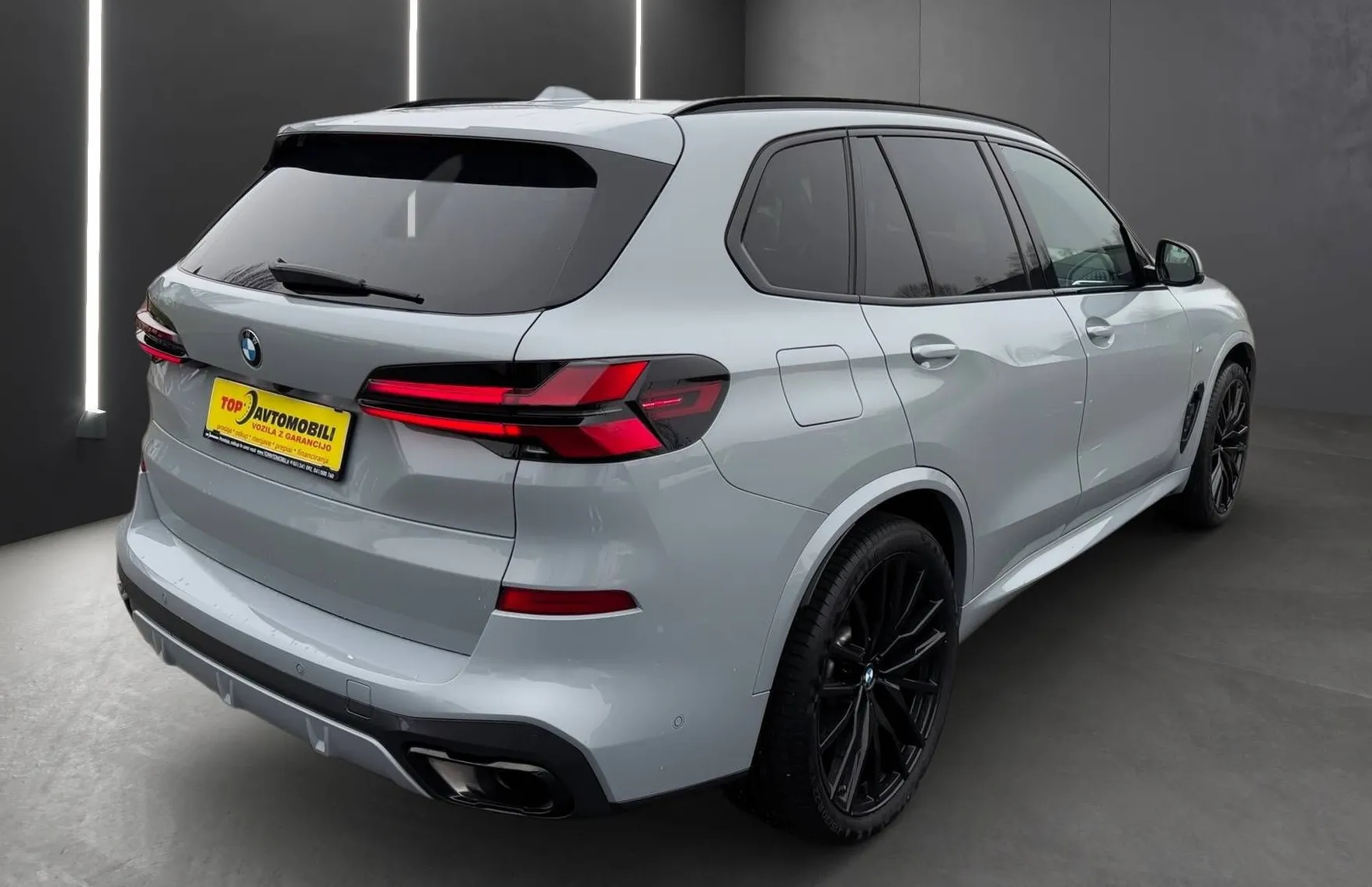 Zunanja slika - BMW X5 - serija :  xDrive30d Avt. FULL LED 360 KAM HEAD UP. - 6