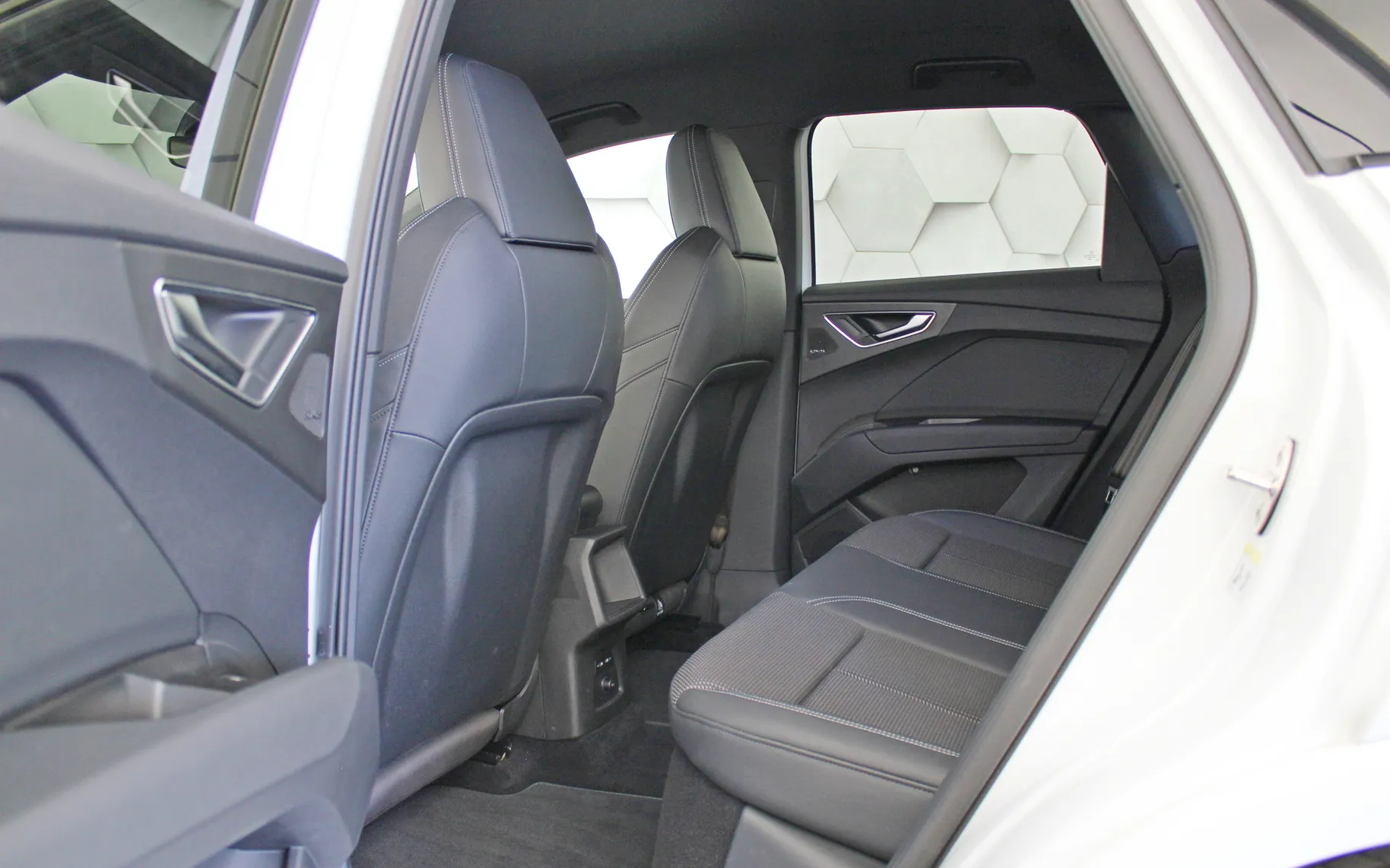 Zunanja slika - Audi e-tron - 35 S-Line - 10