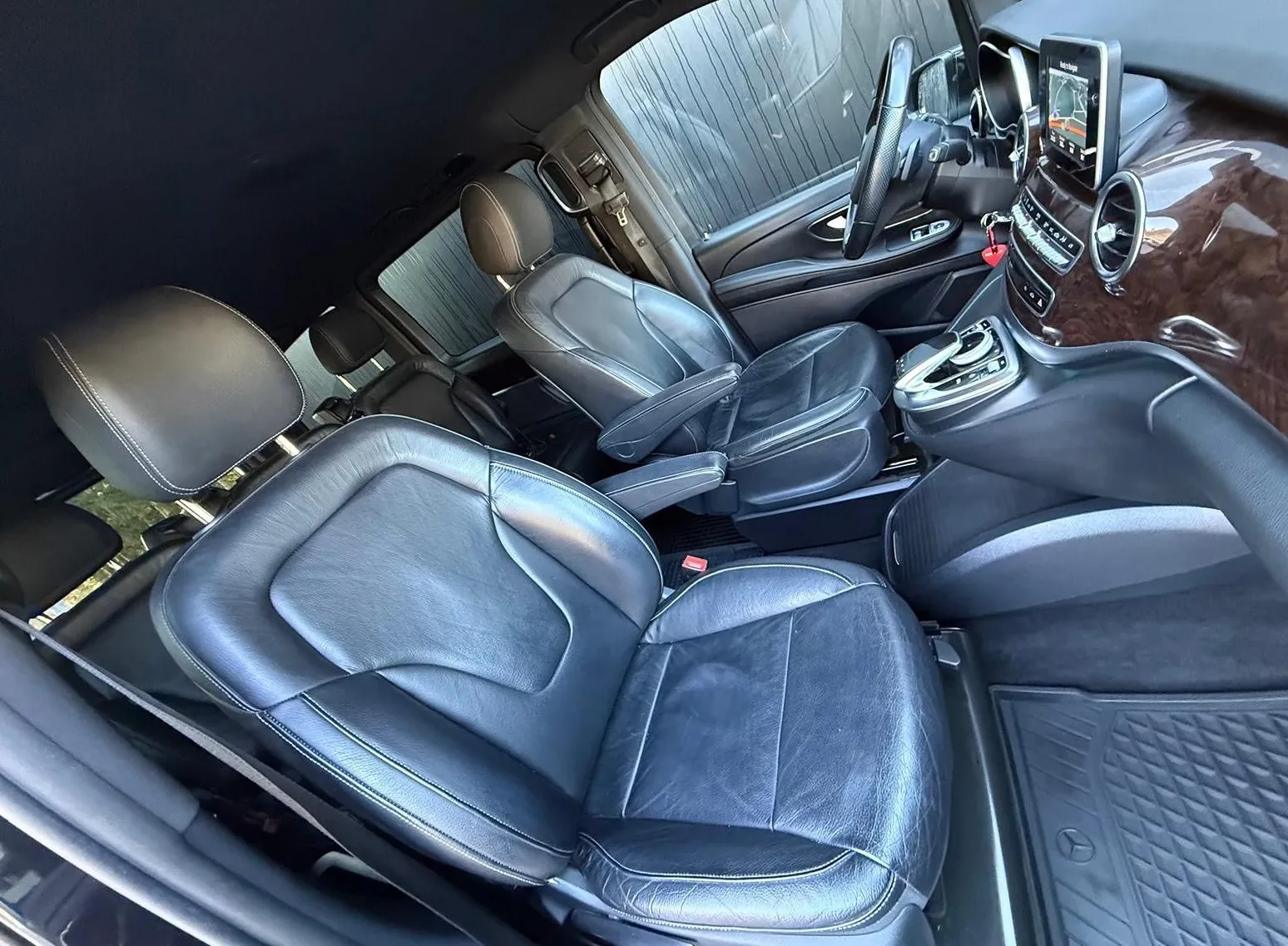 Zunanja slika - Mercedes-Benz V-Razred - V 250d  dolgi-EL.VRATA-VK-USNJE-NAVI-7+1-KAM360... - 10