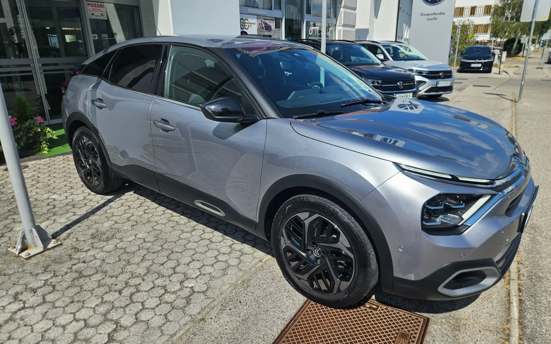 Zunanja slika - Citroën C4 - 1.2 PureTech 130 Shine Avt. - 2